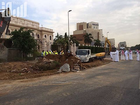 تعديات "بترجي" تشغل "تويتر".. وحملات لملاحقة المعتدين على الطرق