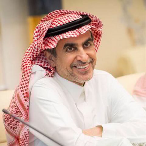 "عزام الدخيل": أدافع عن وطني بسلوكي وأفكاري وأقوالي