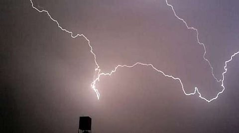 الحصيني: أمطارٌ رعديّة واسعة من شرق الغربية إلى الشرقية مروراً بالوسطى
