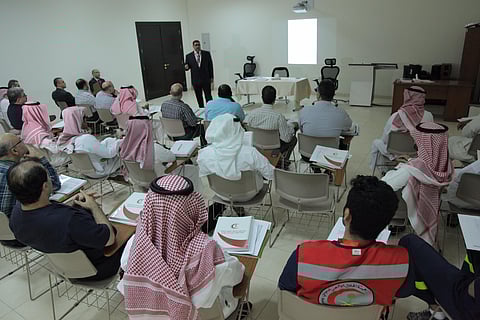 الهلال الأحمر: بروتوكول طبي وتصنيف منسوبي الهيئة حسب كفاءتهم ميدانياً