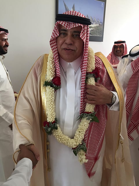 "القصبي" في جازان.. يفتح ملفات الشؤون الاجتماعية العالقة وجودة الخدمات