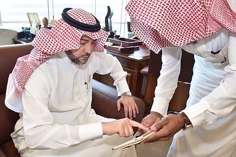 " السديري" يدشن حملة "نواصلكم" بتبوك