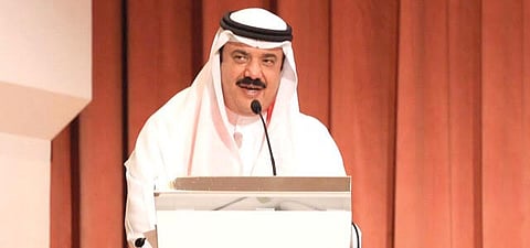 "الفوزان": سلطة الوافدين قوية وتجبر شبابنا على الهجرة  للخارج