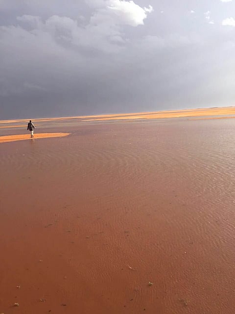بالصور.. جريان أودية وشعاب رماح وخبب الدهناء