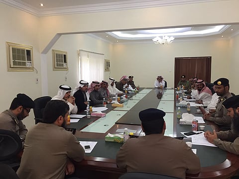 الدفاع المدني يبحث مشكلة "الآبار المهجورة" بميسان