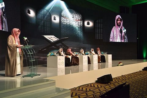 "فيصل بن بندر" يرعى منتدى الرياض الاجتماعي الثالث
