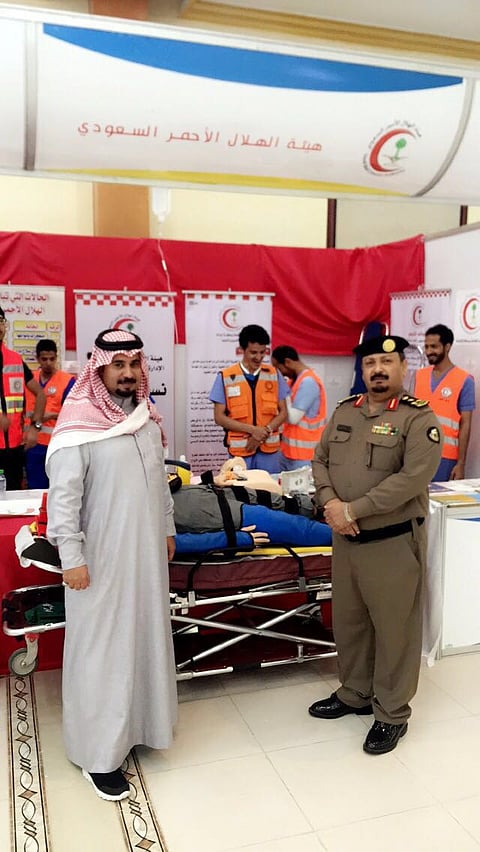 "أحمر الباحة" يشارك بمعرض توعوي إسعافي في ملتقى "نبراس"