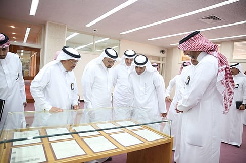 وزير الصحة يبحث مع معهد الإدارة أوجه التعاون في التدريب والبحوث والاستشارات