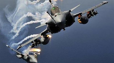 التحالف العربي يقصف مواقع لـ"الحوثي" و"صالح" غربي تعز