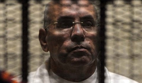 السجن 10 سنوات لوزير مصري.. أدين بتلقي رشوة مقابل تخصيص أرض