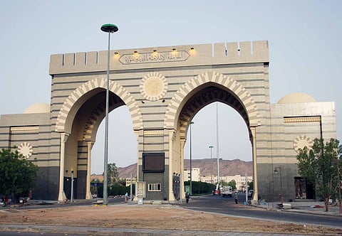 طلاب "الموازي" بالجامعة الإسلامية: يطالبوننا بالرسوم برغم الأمر السامي