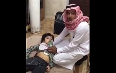 بالفيديو.. "العنزي" يناشد علاج ابنه بالخارج بعد اعتذار مستشقيات السعودية