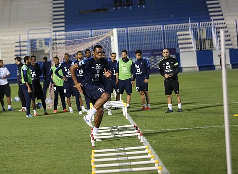 الهلال يطير لـ"الدوحة" غدًا .. والإصابة تُبعد "ألميدا"