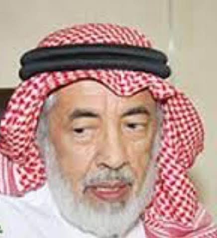 أمين جائزة الملك فيصل العالمية سابقًا الأديب "العثيمين" إلى رحمة الله