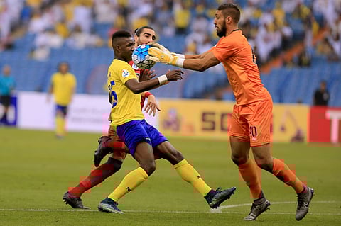النصر يسعى للحاق بالمقدمة.. والاتحاد يرفع شعار الفوز