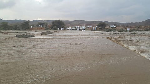 السيول تستنفر "صحة الطائف".. والدفاع المدني يطبِّق خطة الاستدعاء