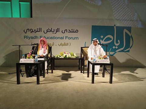 إمام الحرم: الوسطية أسلوب حياة  والحوار يكفل جميع الحقوق