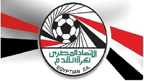 "فيفا" يُهدد بتجميد "الاتحاد المصري" لكرة القدم