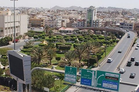 المباحث الإدارية تستدعي 4 موظفين بـ"تخصصي" الطائف للتحقيق