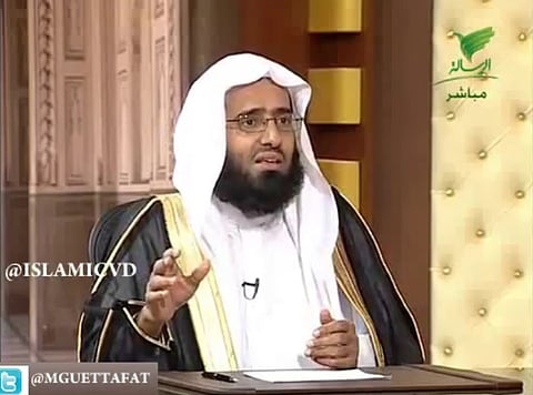 "الفوزان" يطالب بإدارة لمكافحة السحر أسوة بالمخدرات والإرهاب