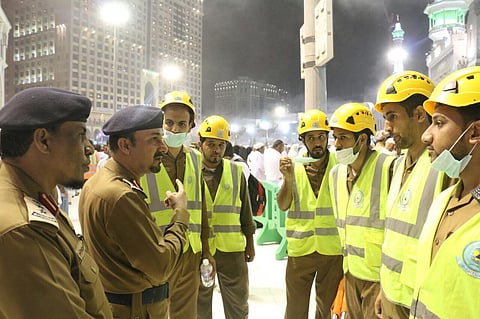 مكة المكرمة.. "الدليوي" يطالب بتكثيف الجهود لخدمة الزوار والمعتمرين