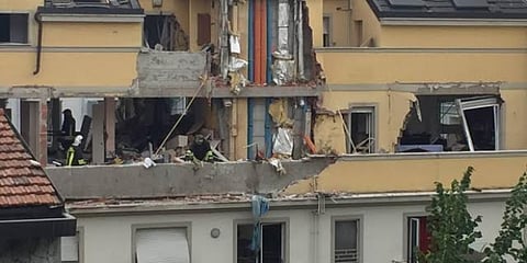 مقتل 3 أشخاص وإصابة 9 آخرين في انفجار بميلانو الإيطالية