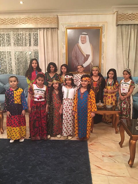 "نوف بنت عبدالله" تستقبل فتيات جمعية "إنسان" بمجلس "أم الجود"