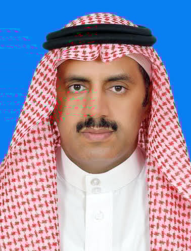 مدير جامعة أبها الجديد.. ابن "الكامل" العصامي عاشق الرياضيات والفلسفة