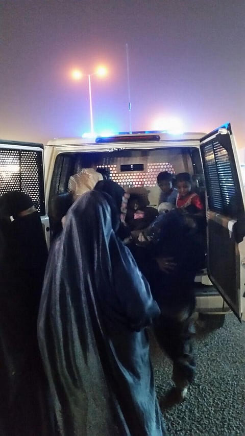 الإطاحة بـ70 متسولاً ومتسولة بإشارات المرور بمحافظات جازان