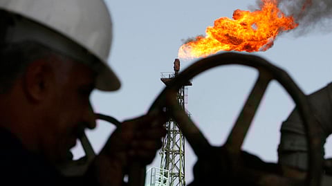 رغم التحذيرات.. النفط يتعافى بعد خسائر على مدى يومين