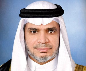 وزير التعليم يوجه بندب زوجة مصاب حريق أرامكو إلى الرياض