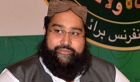 مجلس الشيوخ الباكستاني يطالب بذم الحوثيين لاستهدافهم مكة