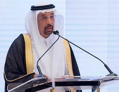 خادم الحرمين يدشّن عدداً من المشاريع الكهربائية بالمنطقة الشرقية