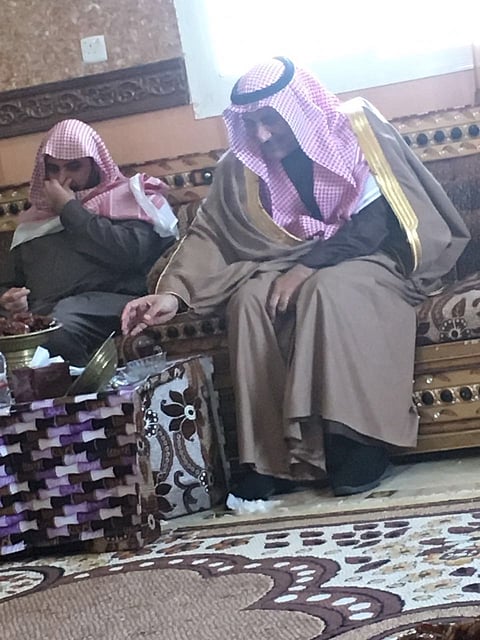 ​محافظ دومة الجندل يعزي في  وفاة "بن رمال"