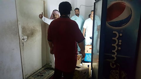 مكة.. بلدية الشوقية تغلق وتخالف عدداً من محال الأغذية