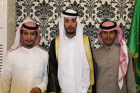 الزميل "القثامي" يحتفل بزفاف أخيه