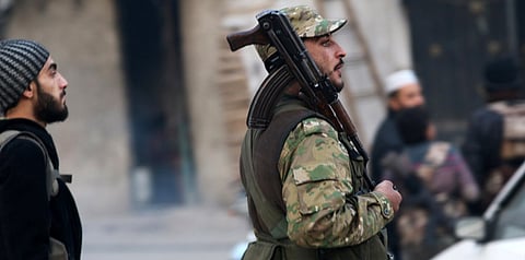 تركيا: قوات المعارضة سيطرت على طريق سريع بين الباب وحلب