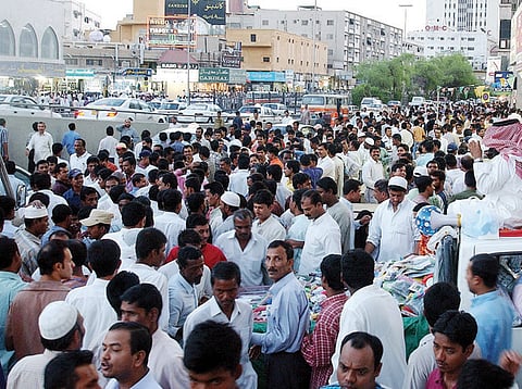 بالتفاصيل.. تعرّف على المقابل المالي على الوافدين