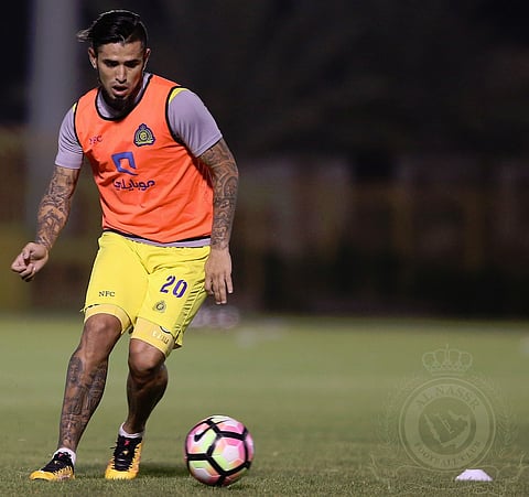 النصر يمنح "إيالا" و"توماسوف" إجازة