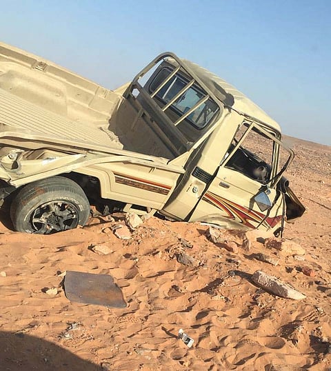 مصادر: انتهاء التحقيق في وفاة ثلاثيني عثر عليه متوفى على جانب الطريق بحائل