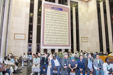 ضيوف خادم الحرمين يزورون "قباء ومجمع طباعة المصحف"
