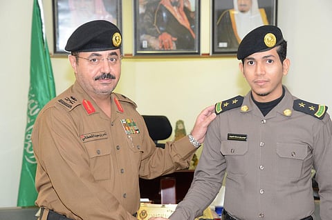 عيسى الضيف إلى رتبة "ملازم أول"‎