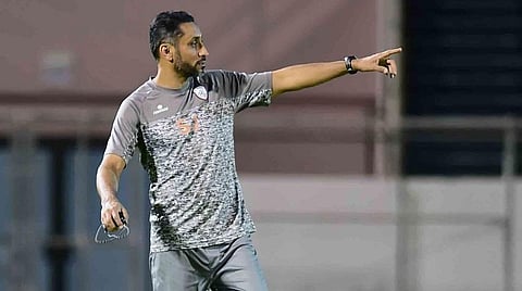 سامي يكشف قصة المركز الأول وتدريب "تشيلسي الإنجليزي"