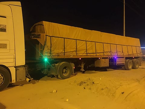 "أمانة نجران" تغلق مستودعاً وتضبط 8 شاحنات مخالفة لنقل المياه