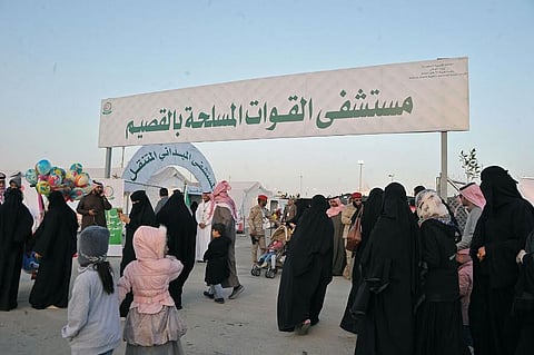 "القوات المسلحة" تقدّم خدماتها الطبية لزوار "ربيع بريدة 38"