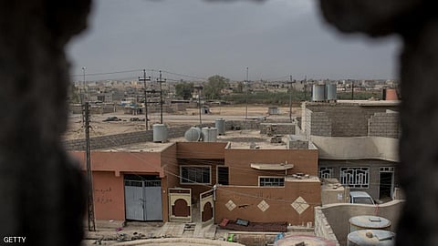 بعد إفلاسه.. "داعش" الإرهابي ينتهك حرمة منازل الموصل