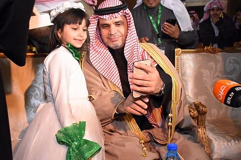 العيسى يثمن مشاركة تعليم تبوك في أوبريت "نبض الوطن" بالجنادرية