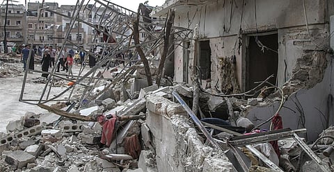 مقتل 30 شخصاً في غارات جوية للنظام السوري على إدلب