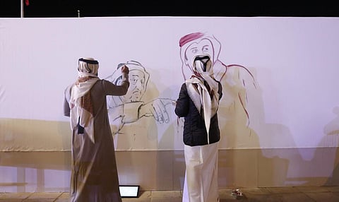 بالصور.. جدارية قطر تبهر عوائل الجنادرية ٣١