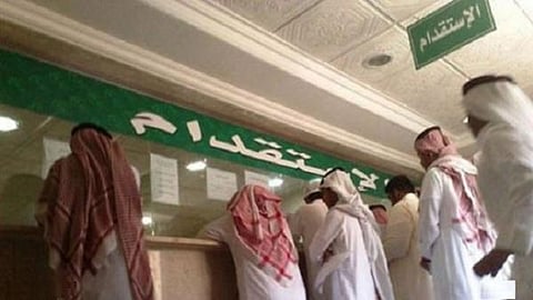 مشكلة الاستقدام من سيرلانكا تتفاعل بتراشق للاتهامات.. والأسر تنتظر
